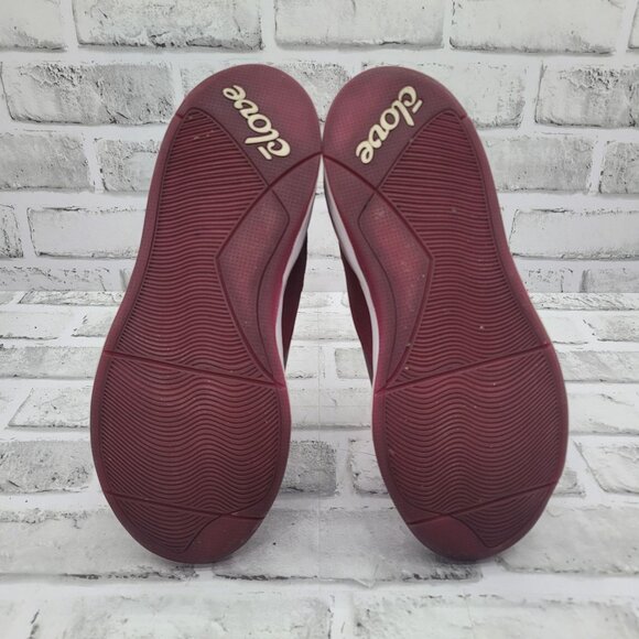 Clove Classic Royal Maroon Limited Edition Slip On Nursing Shoes Size W 6.5 - Picture 7 of 8